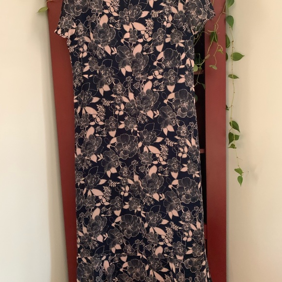 🌈 Sag Harbor Blue and Pink Floral Dress - Picture 4 of 5